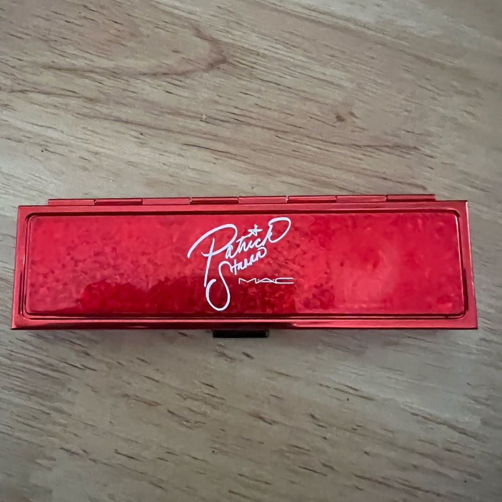 Patrick Starr x Mac eyeshadow palette